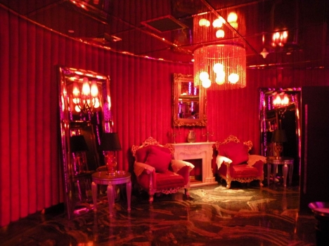 上海公主漂亮多气氛嗨的荤KTV会所消费体验